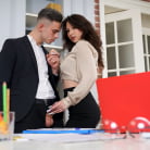 Lola Bredly in 'Making It All Better - S18:E3'